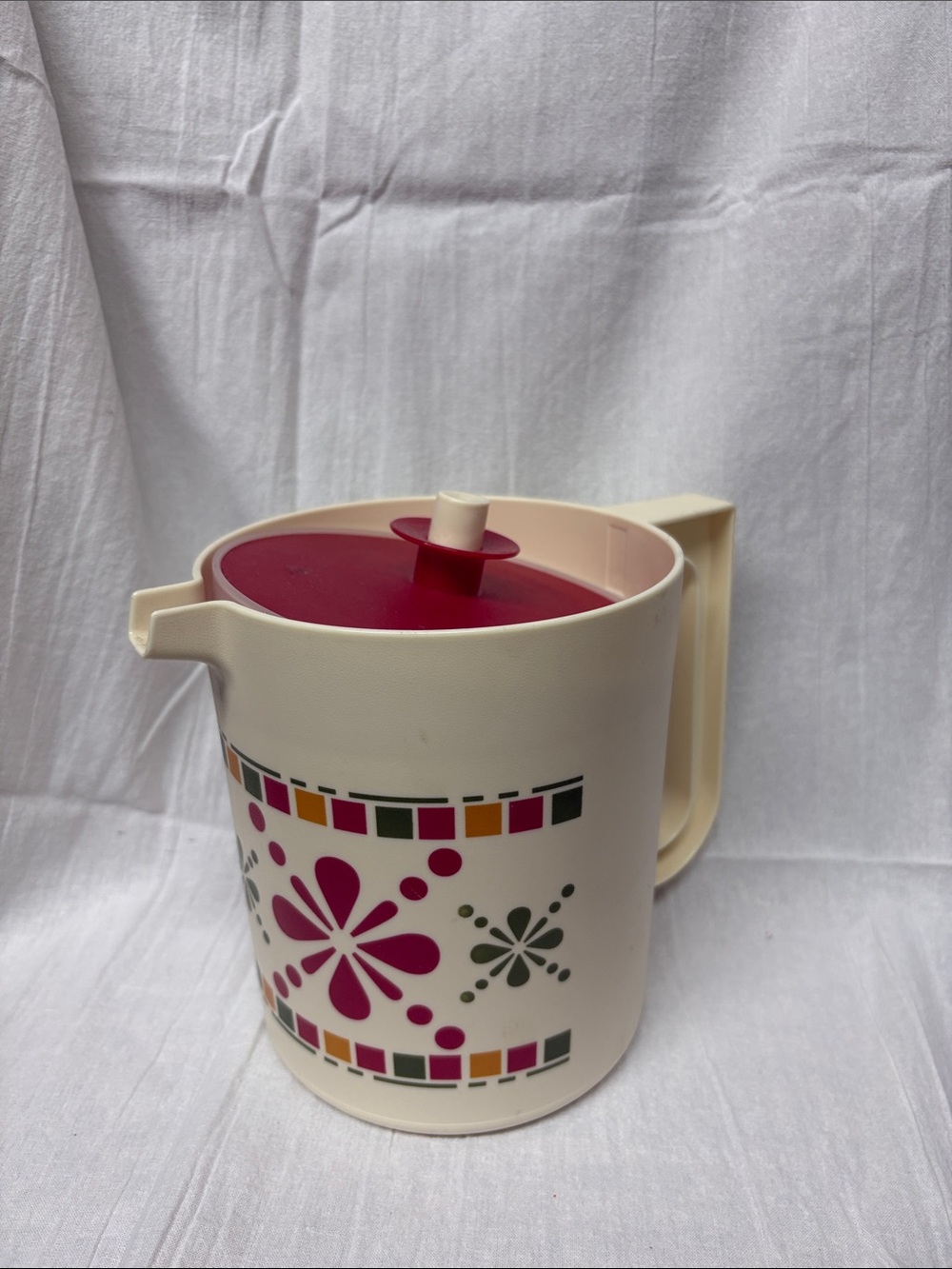 Tupperware drink pitcher